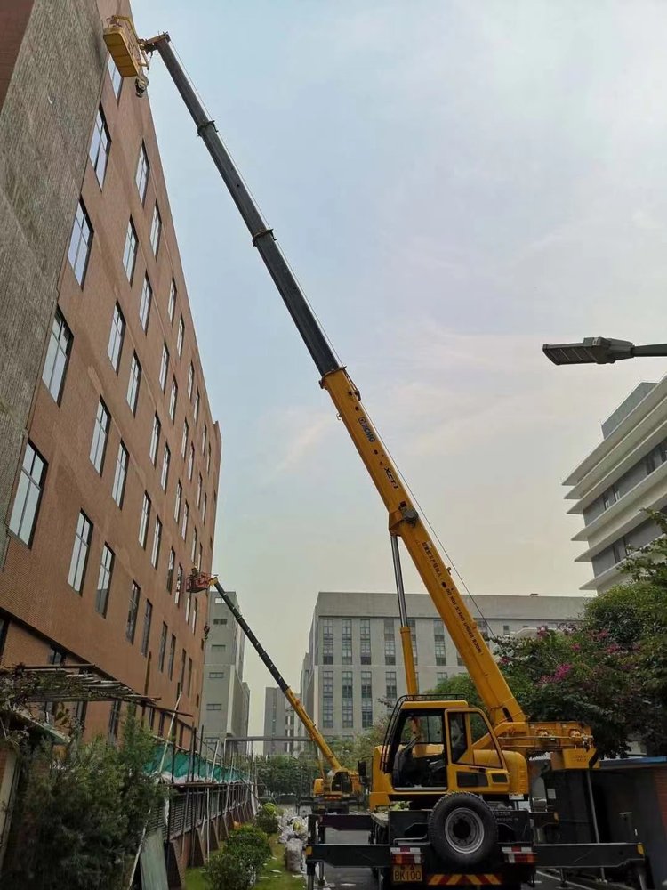 鹿寨汽车吊出租哪家好，选择最靠谱的服务商指南