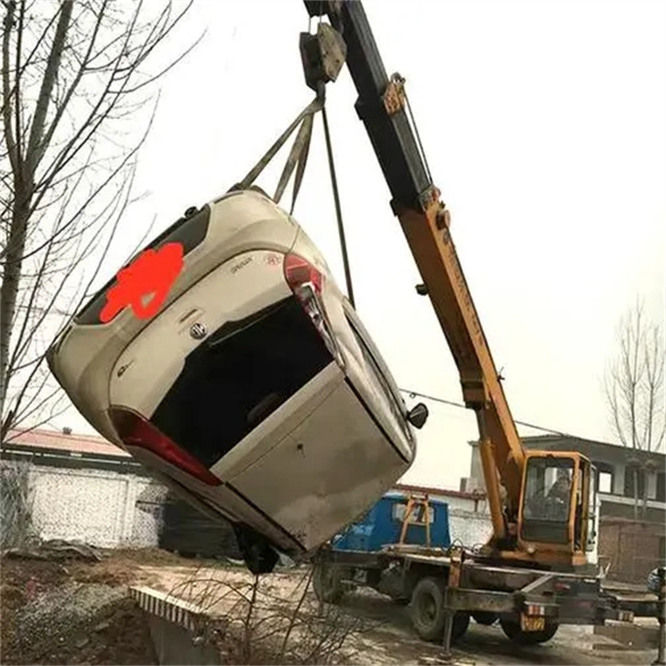 鹿寨随时待命，吊车24小时道路救援服务全解析