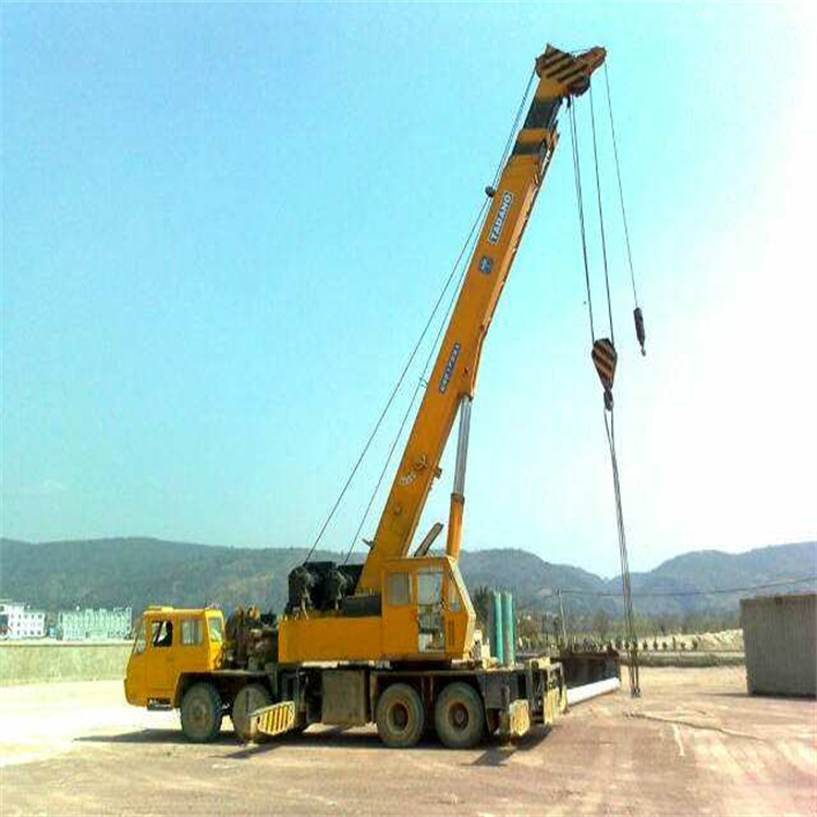 鹿寨小型吊车出租价格是多少